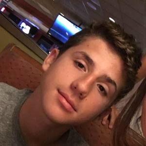 Meet your Posher, Ethan